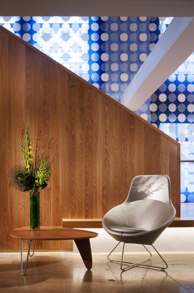 1400平媒體公司新辦公室室內(nèi)裝修效果-第4張圖片-上海古都建筑設(shè)計(jì)集團(tuán) 1400平媒體公司新辦公室室內(nèi)裝修效果-第4張圖片-上海古都建筑設(shè)計(jì)集團(tuán)