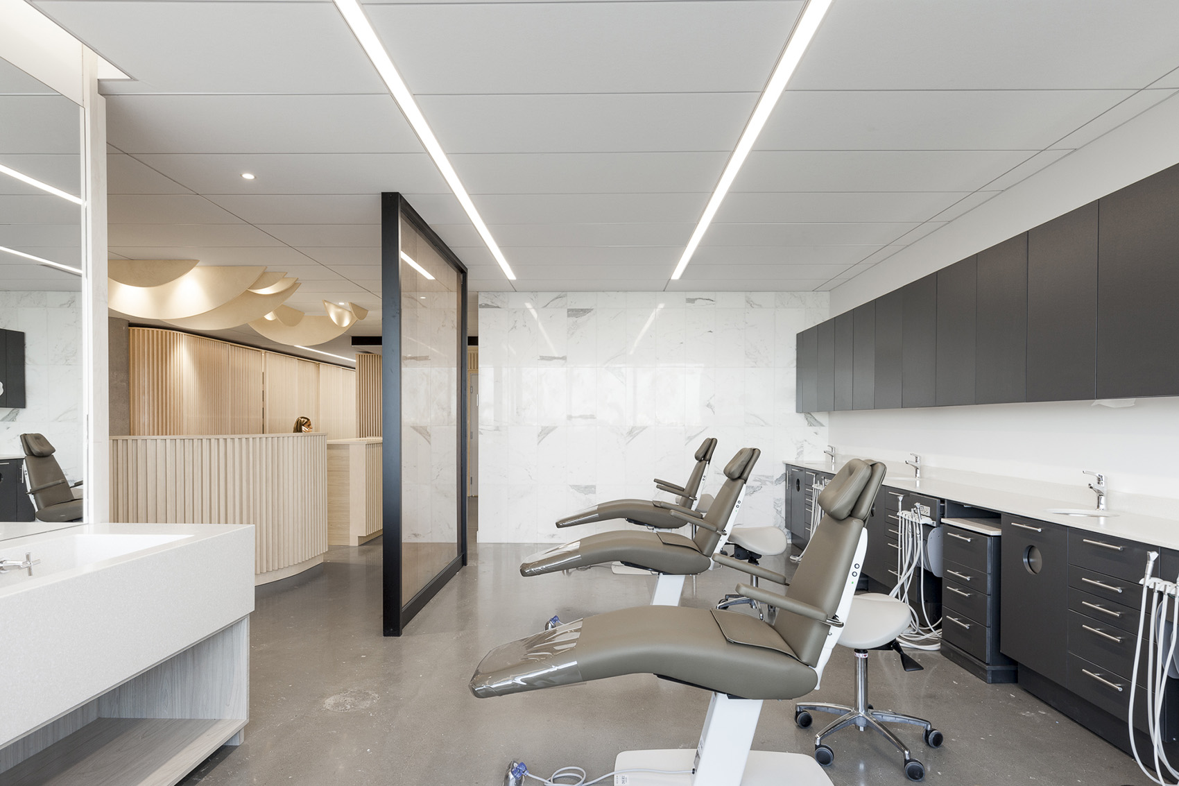 松江區(qū)120平牙醫(yī)辦公室裝修設(shè)計(jì)-第5張圖片-上海古都建筑設(shè)計(jì)集團(tuán) 松江區(qū)120平牙醫(yī)辦公室裝修設(shè)計(jì)-第5張圖片-上海古都建筑設(shè)計(jì)集團(tuán)