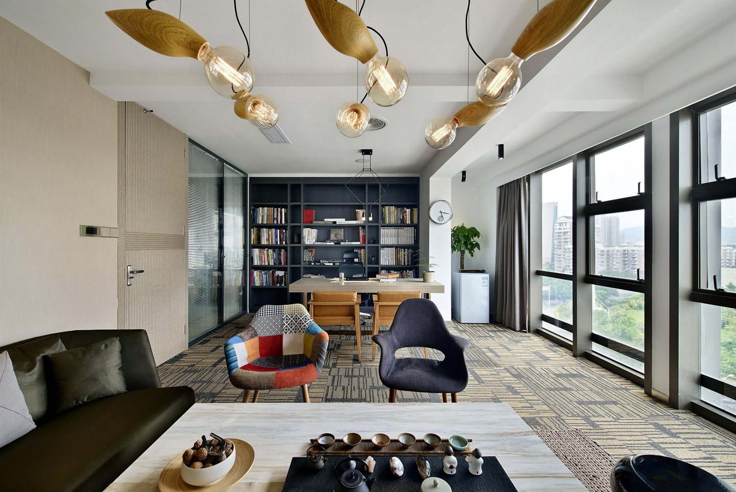 虹口區(qū)混搭風格辦公室裝修設(shè)計-第2張圖片-上海古都建筑設(shè)計集團