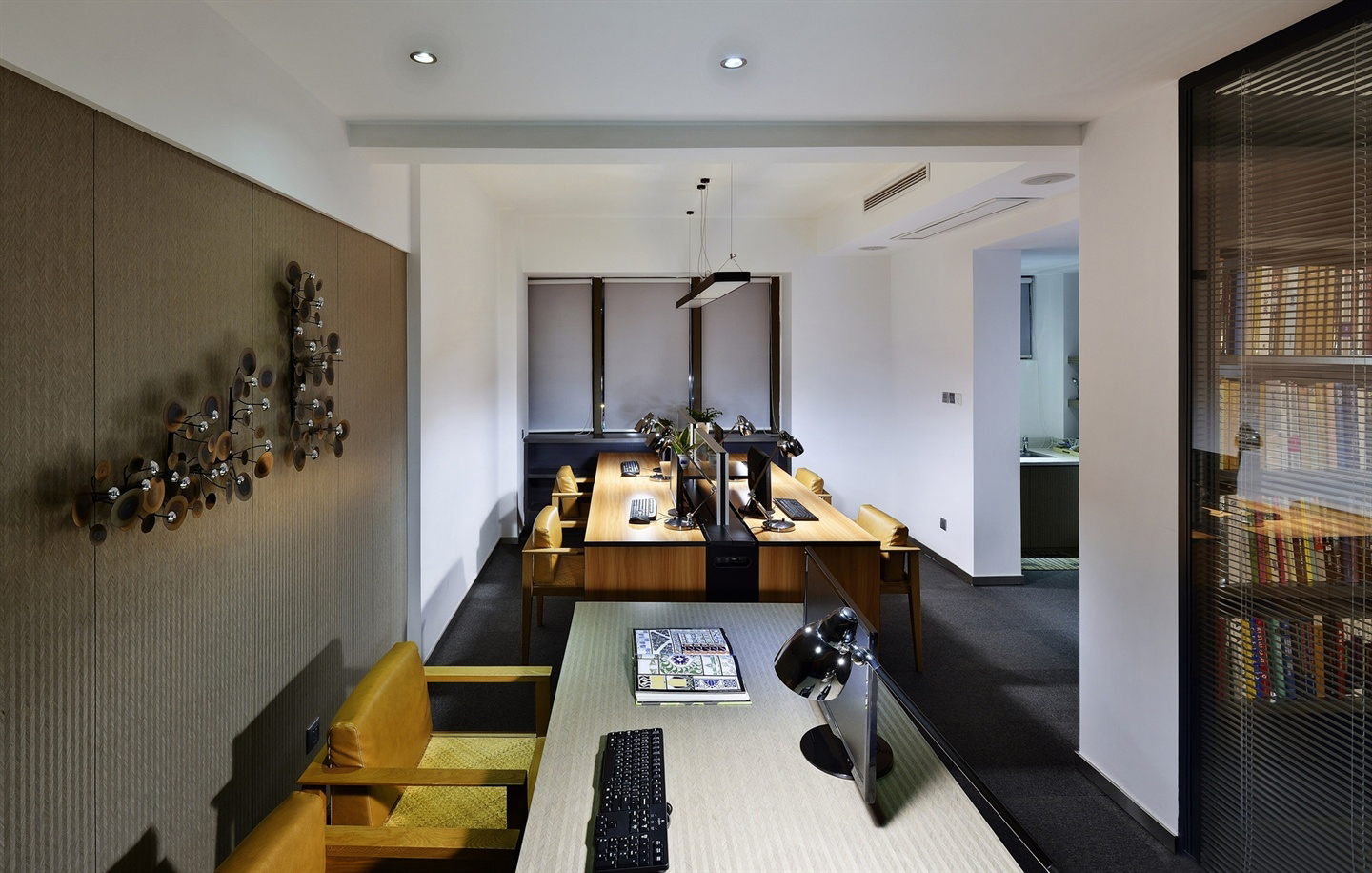 虹口區(qū)混搭風格辦公室裝修設(shè)計-第13張圖片-上海古都建筑設(shè)計集團