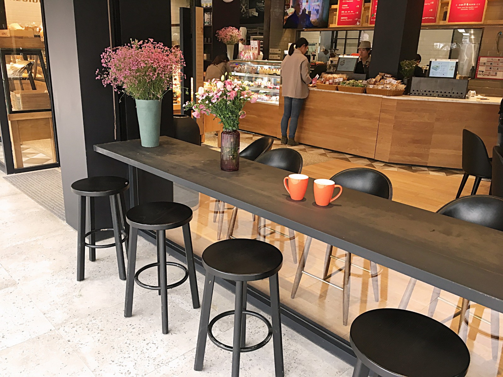 黃浦區(qū)120平蛋糕店裝修設計-第3張圖片-上海古都建筑設計集團 黃浦區(qū)120平蛋糕店裝修設計-第3張圖片-上海古都建筑設計集團