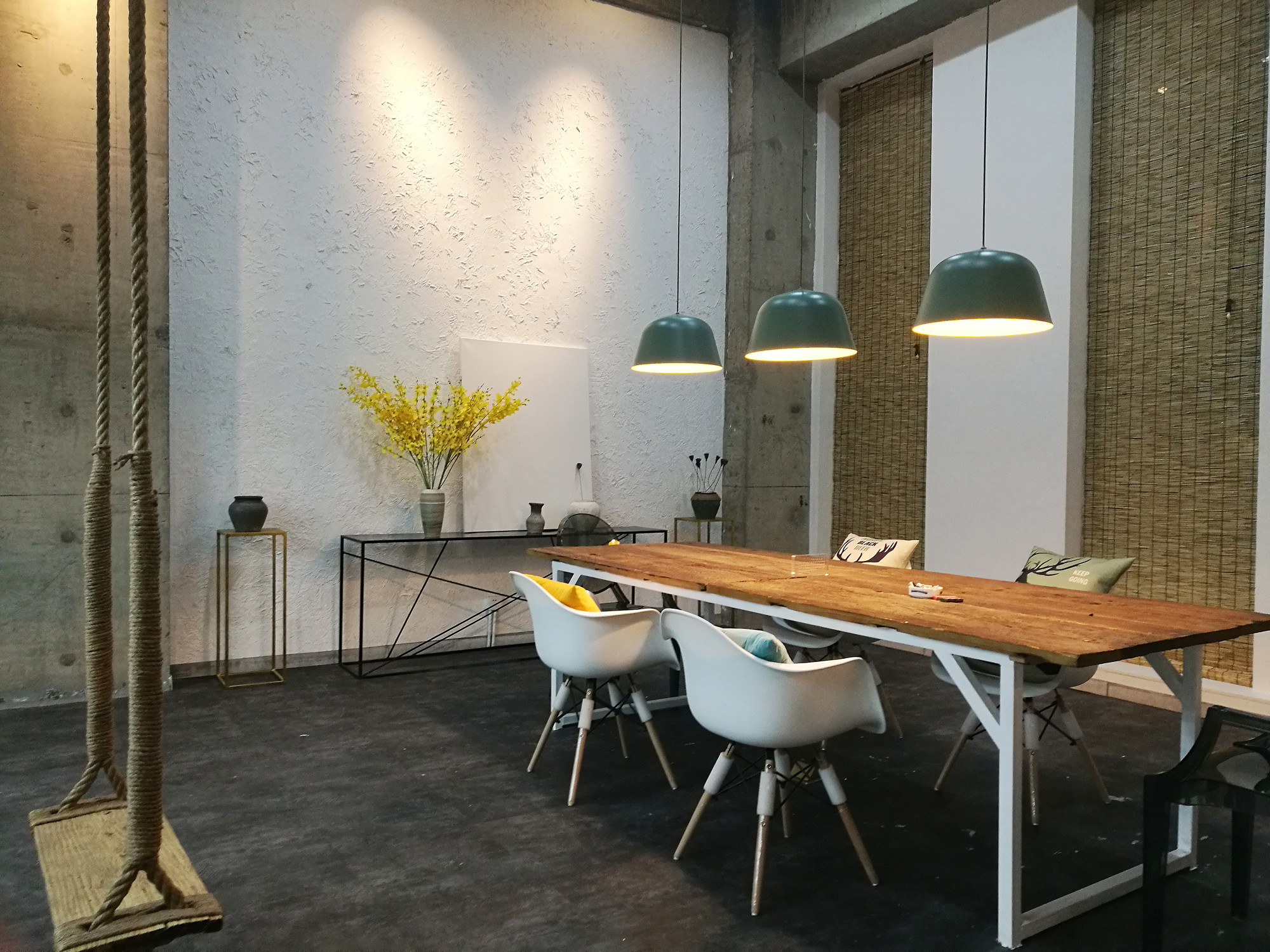 黃浦區(qū)混搭工業(yè)風辦公室裝修設計-第2張圖片-上海古都建筑設計集團