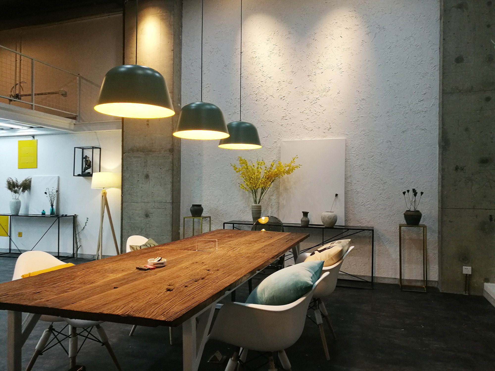 黃浦區(qū)混搭工業(yè)風辦公室裝修設計-第4張圖片-上海古都建筑設計集團