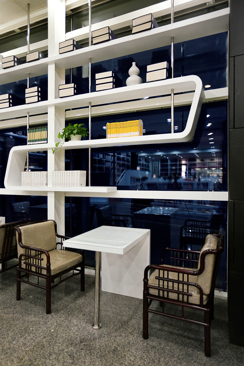 閔行區(qū)精品圖書(shū)館裝修設(shè)計(jì)-第3張圖片-上海古都建筑設(shè)計(jì)集團(tuán) 閔行區(qū)精品圖書(shū)館裝修設(shè)計(jì)-第3張圖片-上海古都建筑設(shè)計(jì)集團(tuán)