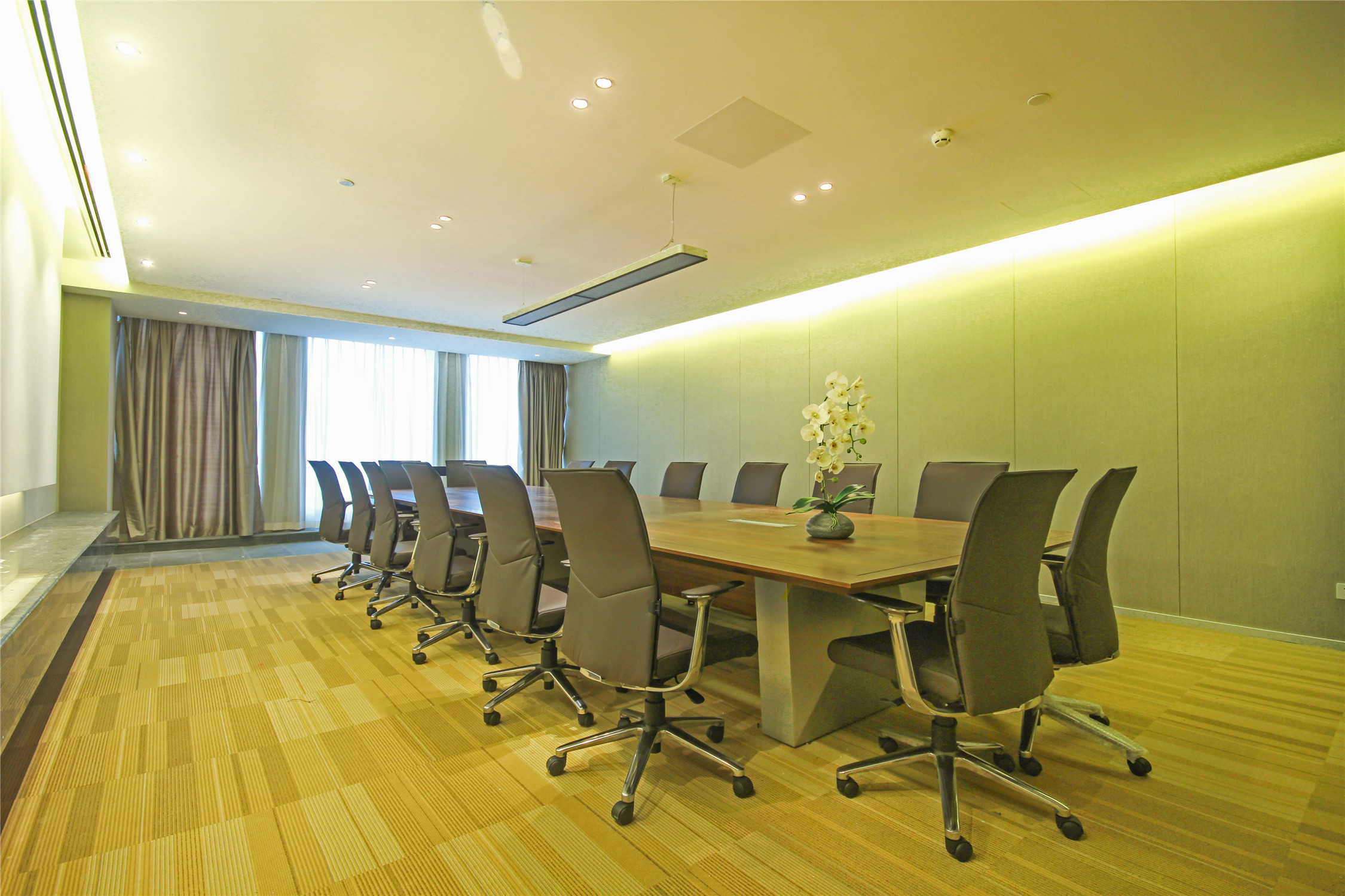 嘉定區(qū)現(xiàn)代簡約辦公室裝修設(shè)計-第1張圖片-上海古都建筑設(shè)計集團 嘉定區(qū)現(xiàn)代簡約辦公室裝修設(shè)計-第1張圖片-上海古都建筑設(shè)計集團