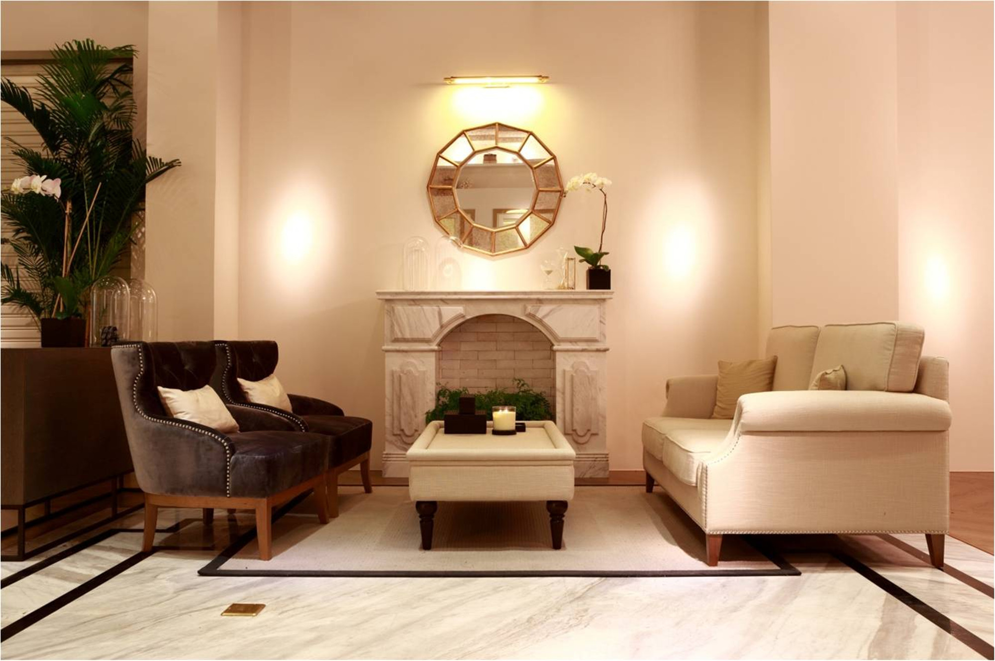 復(fù)式女裝店裝修設(shè)計-第1張圖片-上海古都建筑設(shè)計集團(tuán) 復(fù)式女裝店裝修設(shè)計-第1張圖片-上海古都建筑設(shè)計集團(tuán)