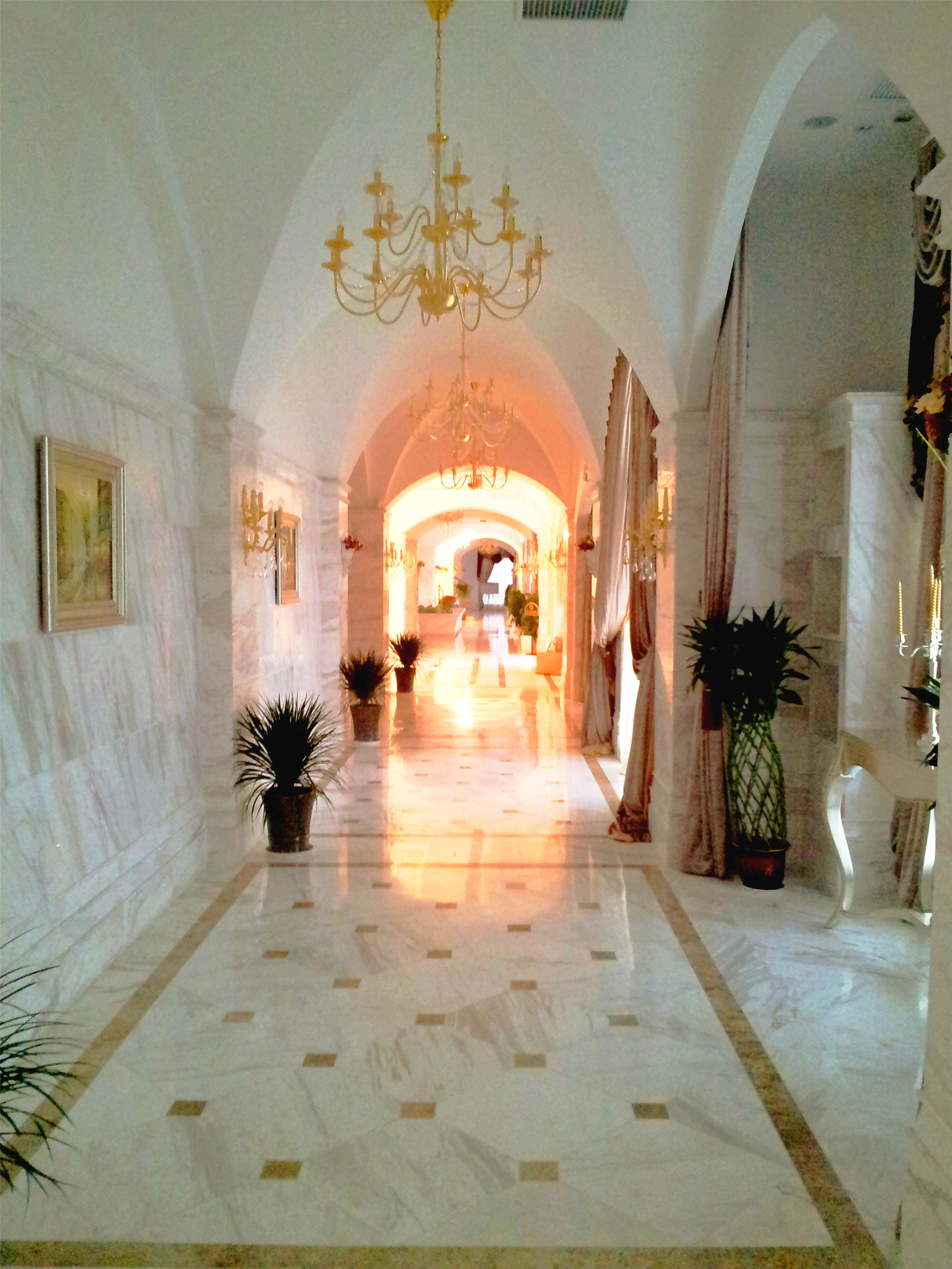 歐式時(shí)尚辦公室裝修設(shè)計(jì)-第5張圖片-上海古都建筑設(shè)計(jì)集團(tuán) 歐式時(shí)尚辦公室裝修設(shè)計(jì)-第5張圖片-上海古都建筑設(shè)計(jì)集團(tuán)