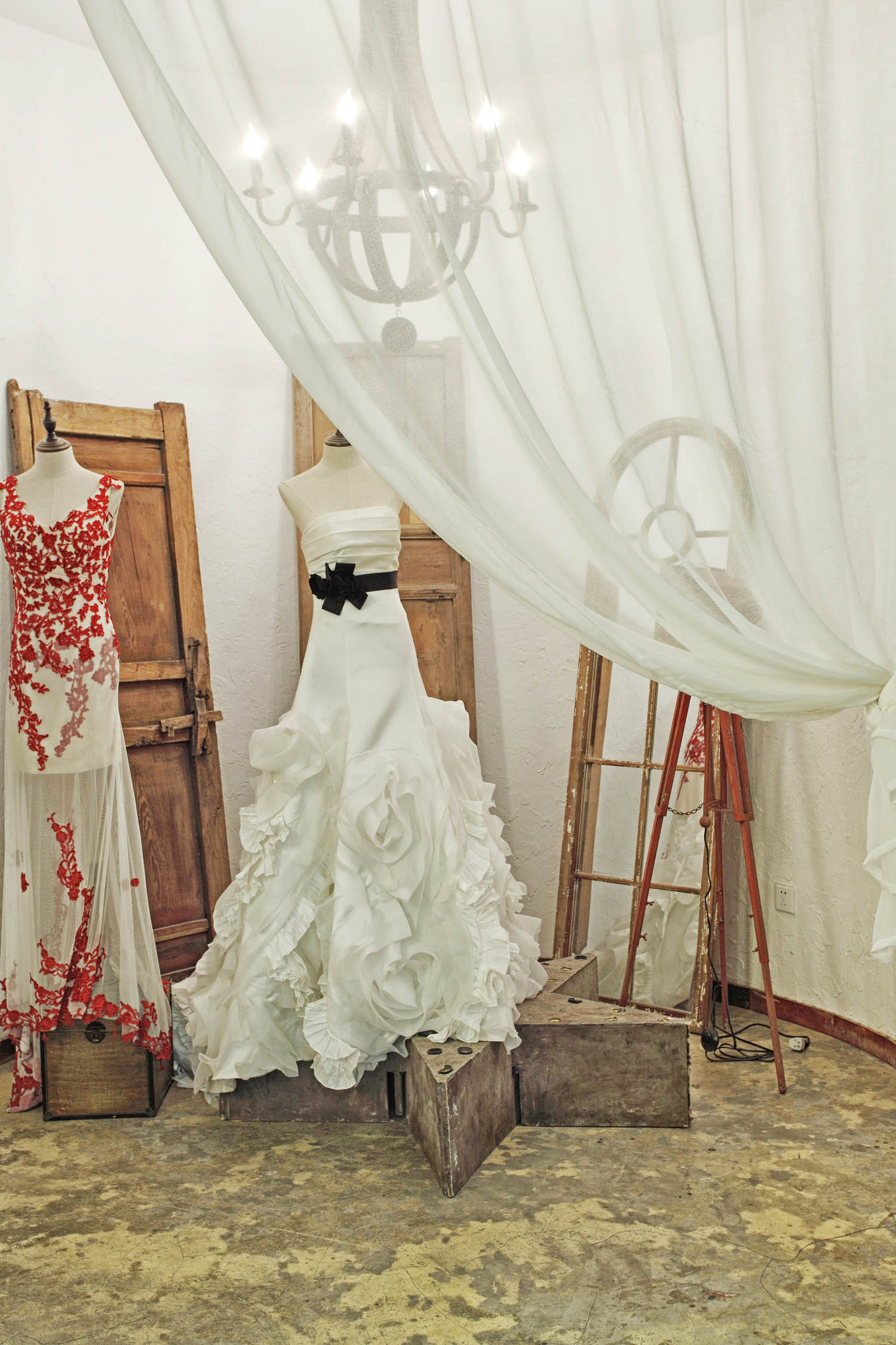 法式婚紗店裝修設(shè)計效果圖-第4張圖片-上海古都建筑設(shè)計集團 法式婚紗店裝修設(shè)計效果圖-第4張圖片-上海古都建筑設(shè)計集團