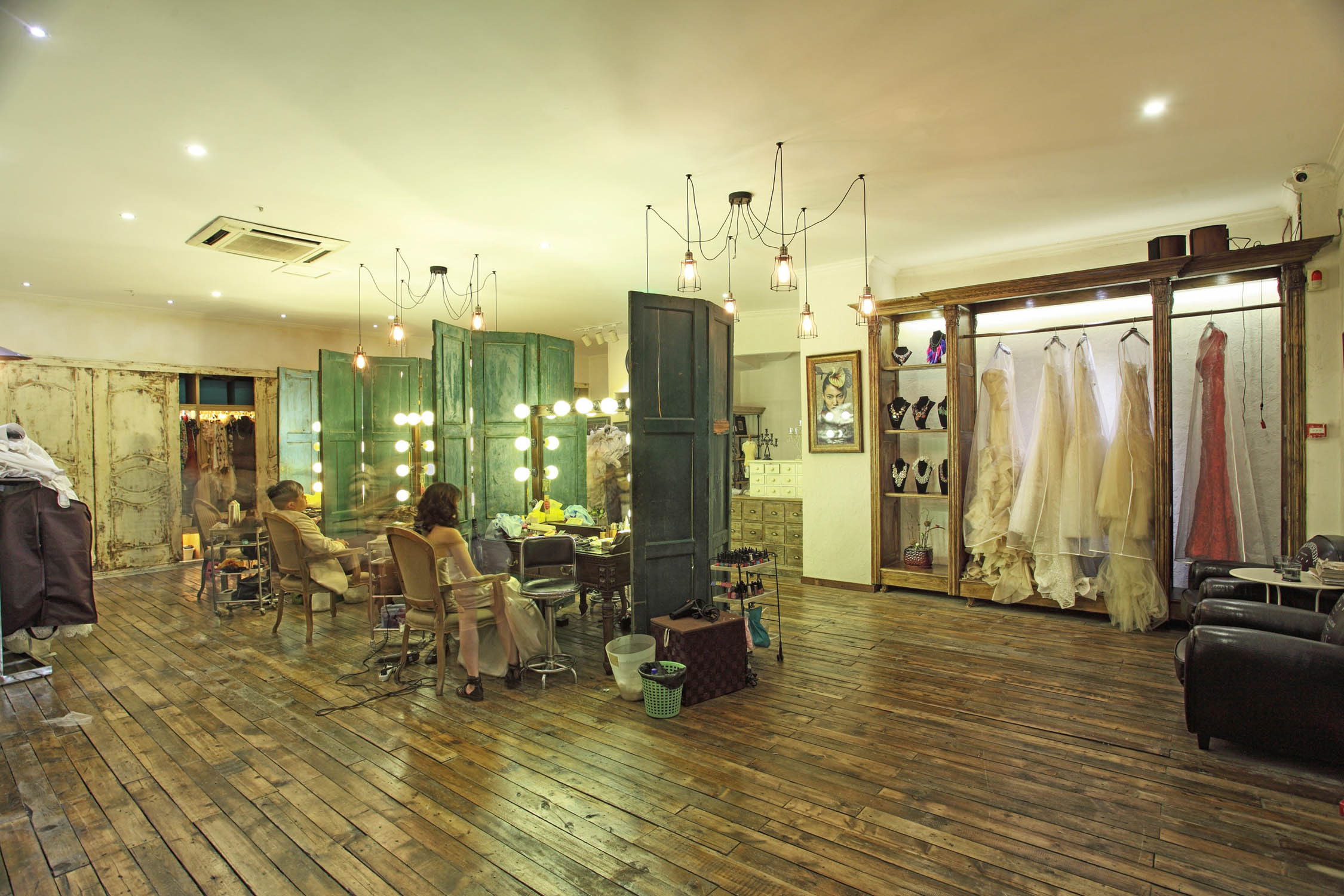 法式婚紗店裝修設(shè)計效果圖-第5張圖片-上海古都建筑設(shè)計集團 法式婚紗店裝修設(shè)計效果圖-第5張圖片-上海古都建筑設(shè)計集團