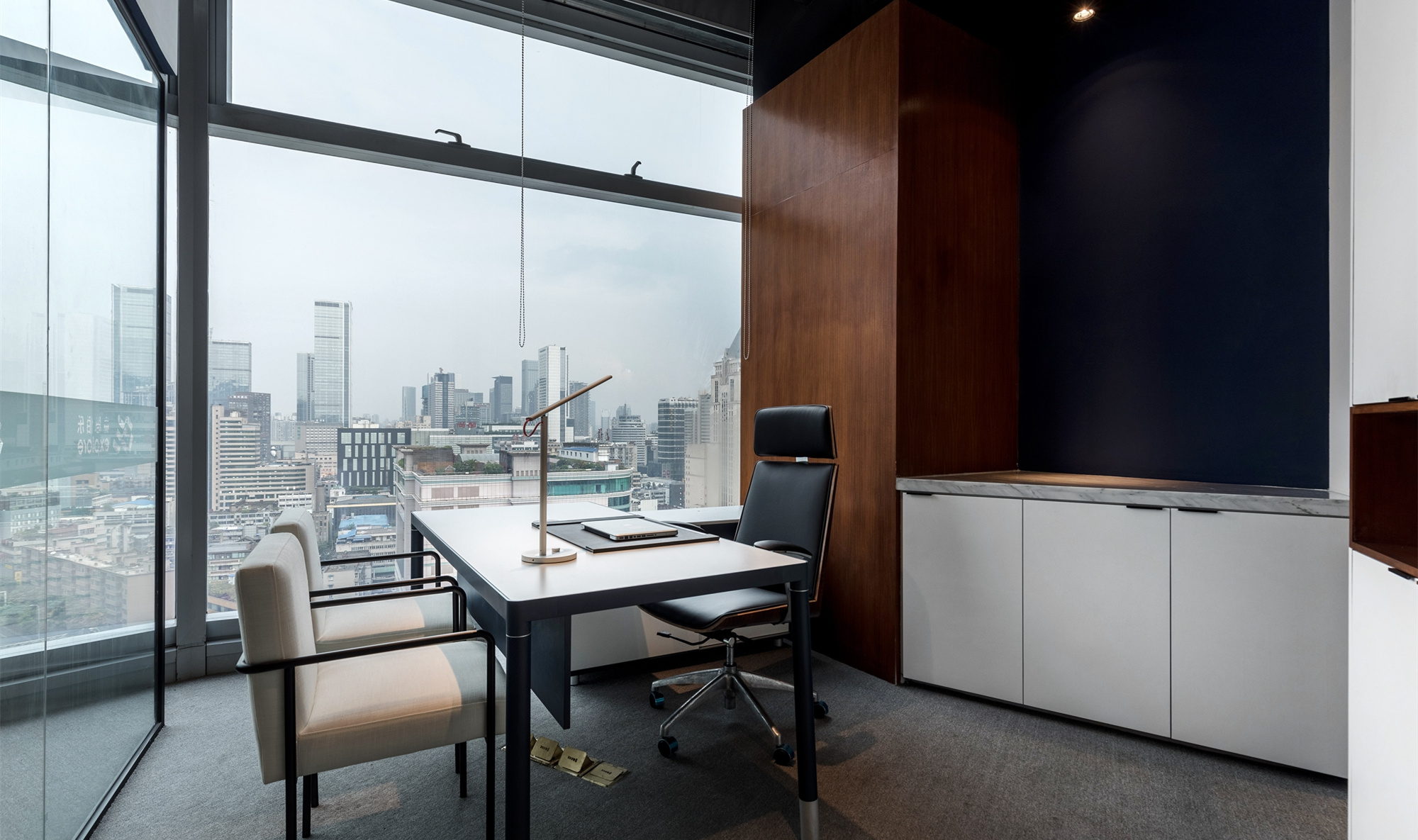 白色極簡辦公室裝修設(shè)計-第4張圖片-上海古都建筑設(shè)計集團(tuán) 白色極簡辦公室裝修設(shè)計-第4張圖片-上海古都建筑設(shè)計集團(tuán)