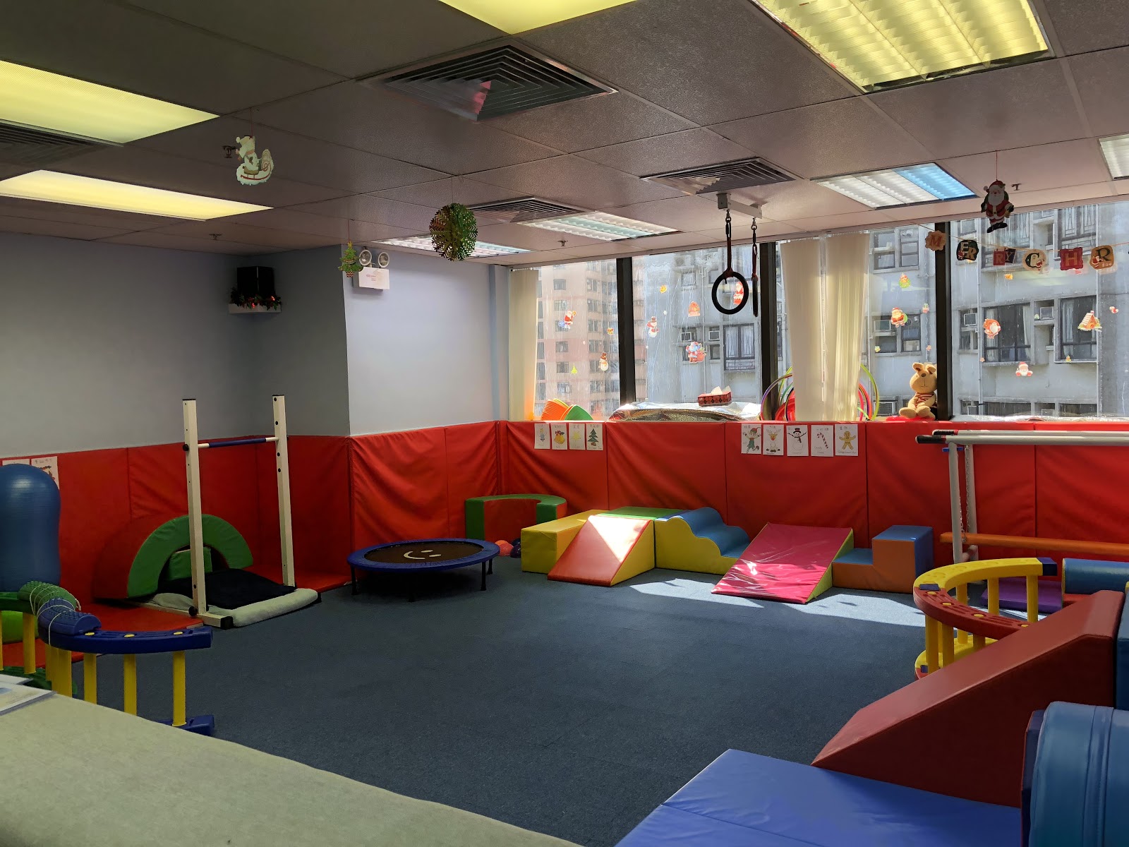 現(xiàn)代兒童體育館裝修設(shè)計(jì)-第4張圖片-上海古都建筑設(shè)計(jì)集團(tuán) 現(xiàn)代兒童體育館裝修設(shè)計(jì)-第4張圖片-上海古都建筑設(shè)計(jì)集團(tuán)