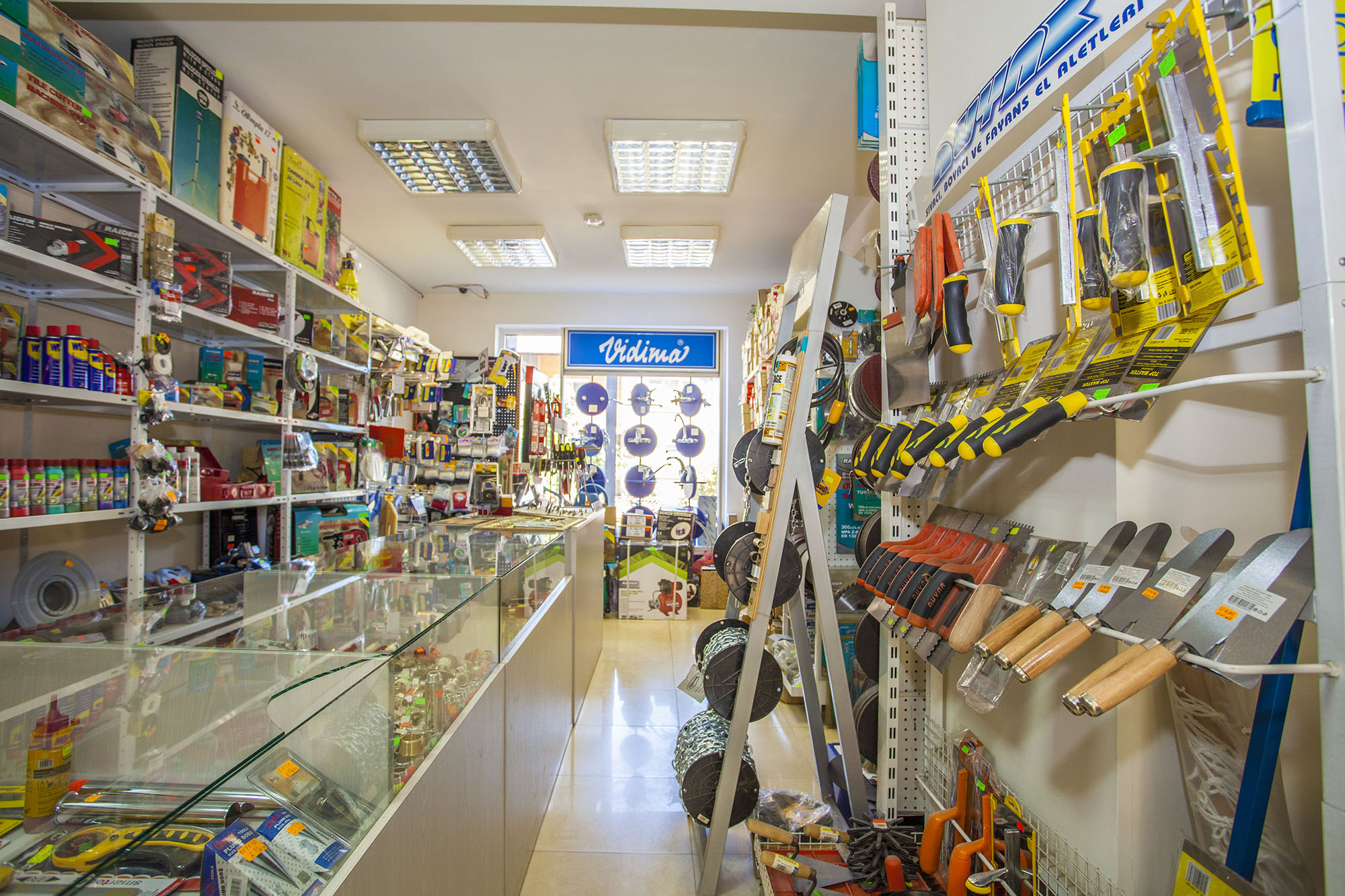 小型簡約建材店裝修設(shè)計(jì)-第6張圖片-上海古都建筑設(shè)計(jì)集團(tuán) 小型簡約建材店裝修設(shè)計(jì)-第6張圖片-上海古都建筑設(shè)計(jì)集團(tuán)