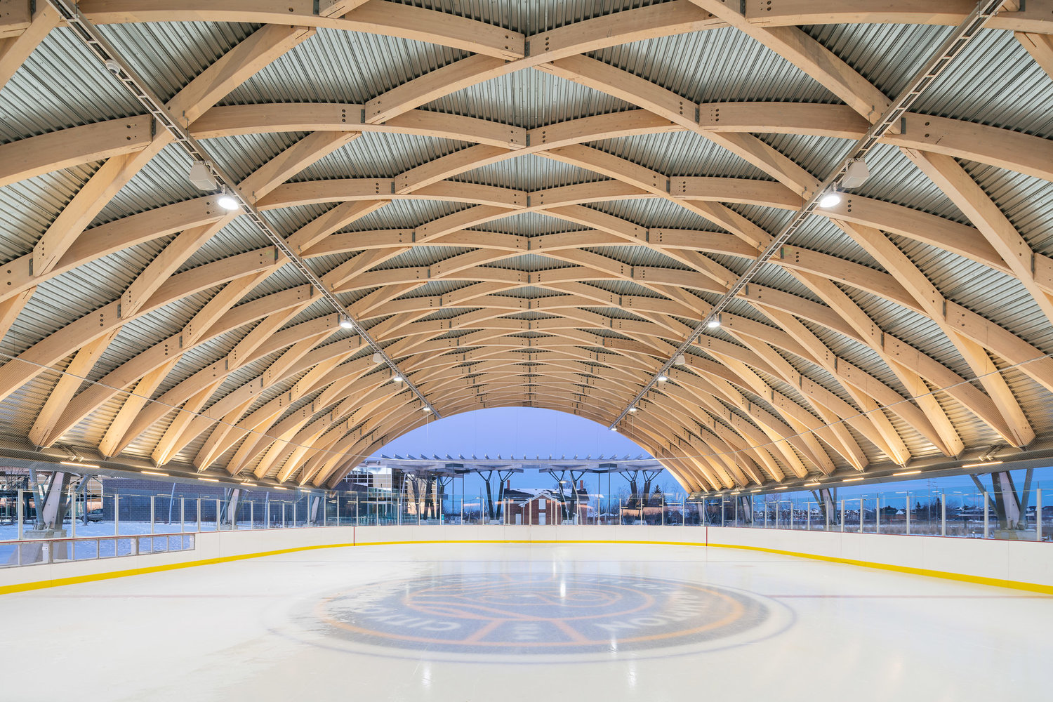 大型簡約溜冰場裝修設(shè)計(jì)-第3張圖片-上海古都建筑設(shè)計(jì)集團(tuán)