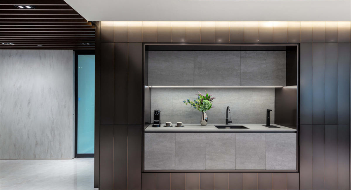 商務(wù)穩(wěn)重風(fēng)格辦公室裝修設(shè)計-第5張圖片-上海古都建筑設(shè)計集團 商務(wù)穩(wěn)重風(fēng)格辦公室裝修設(shè)計-第5張圖片-上海古都建筑設(shè)計集團