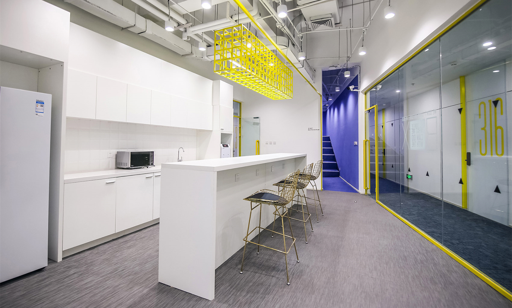 工業(yè)建筑風(fēng)格辦公室裝修設(shè)計(jì)-第2張圖片-上海古都建筑設(shè)計(jì)集團(tuán) 工業(yè)建筑風(fēng)格辦公室裝修設(shè)計(jì)-第2張圖片-上海古都建筑設(shè)計(jì)集團(tuán)