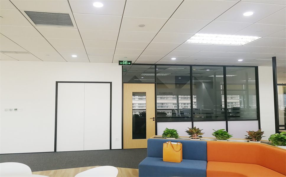 1500平米外資物流公司辦公室裝修案例圖片-第2張圖片-上海古都建筑設(shè)計集團(tuán) 1500平米外資物流公司辦公室裝修案例圖片-第2張圖片-上海古都建筑設(shè)計集團(tuán)