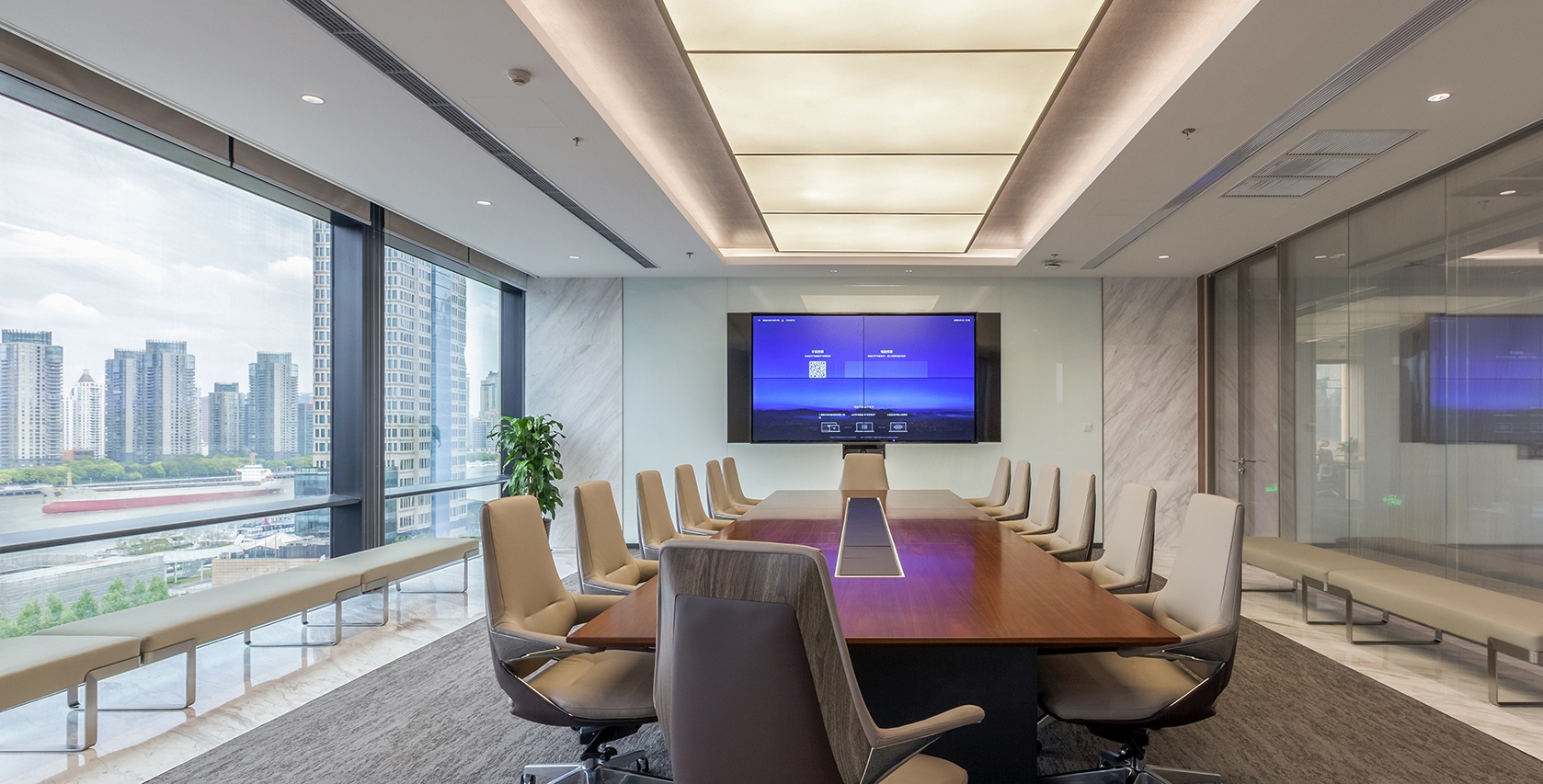 2100平金融機(jī)構(gòu)辦公室設(shè)計布局方案-第2張圖片-上海古都建筑設(shè)計集團(tuán)